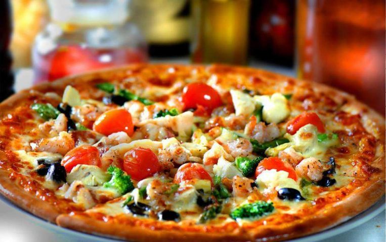 Origem da Pizza a sua história  começou há 6 mil anos