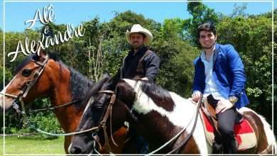 Alê & Alexandre andando a cavalo