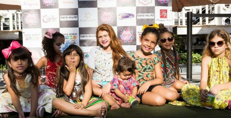 Desfile beneficente que reuniu alguns artistas mirins e mini blogueiros no Barra World Shopping -  Fotos: Camila Mendes