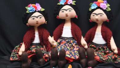 Artesã transforma celebridades em bonecas - Bonecas Frida Kahlo são as mais solicitadas. Foto divulgação.