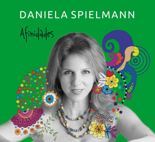 Daniela Spielmann lança seu primeiro CD autoral em 20 anos de carreira