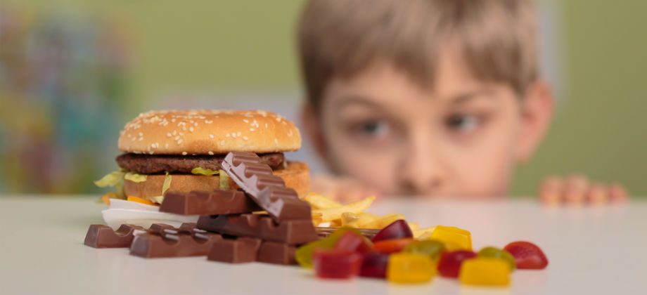 Como identificar a compulsão alimentar em crianças