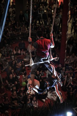 O primeiro Festival de Circo de Florianópolis promove entre os dias 19 e 27 de outubro mais de 20 atrações com artistas do Brasil e do exterior.