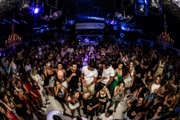 DJs internacionais e show nacional agitam Floripa