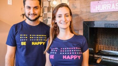 Modo Avião lança camisetas com estampas em Braile. Divulgação