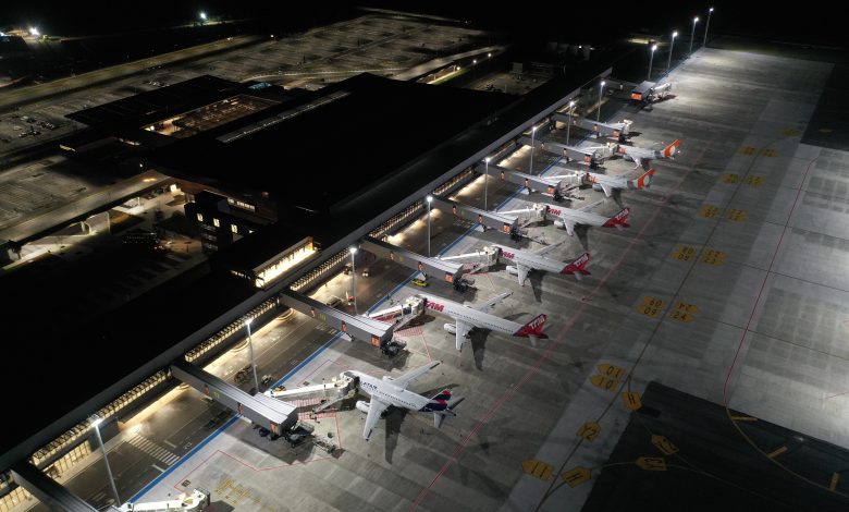 Aeroporto Internacional de Florianópolis mantém malha aérea essencial