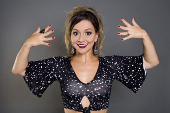 Leticia Tomazella e Júlia Mota estreiam podcast Maternizando