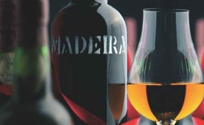 Descubra as cinco bebidas para provar na Ilha da Madeira
