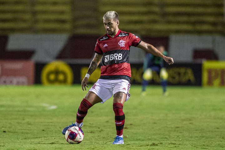 Flamengo e Arrascaeta chegaram a um novo acordo
