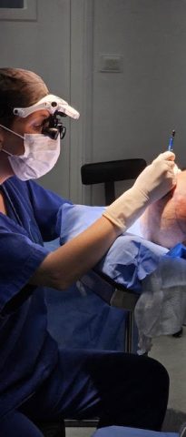 Dra. Gabrielle Kuschnaroff transformando vidas com excelência no atendimento capilar
