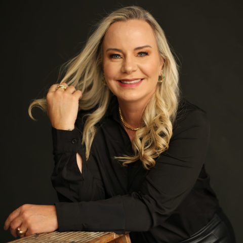 O impacto da Harmonização Facial: Como Dra. Janayna Oliveira está redefinindo a beleza e a autoestima O impacto da Harmonização Facial: Como Dra. Janayna Oliveira está redefinindo a beleza e a autoestima