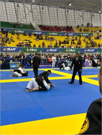 Jiu-Jitsu: a arte marcial que fortalece corpo, mente e caráter Jiu-Jitsu: a arte marcial que fortalece corpo, mente e caráter