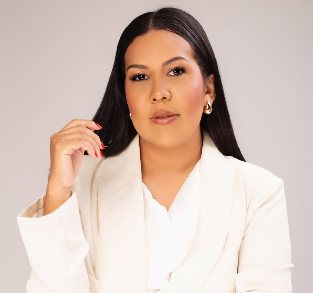 Dra. Larisse Alves: um toque de elegância e inovação em cada tratamento estético