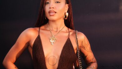 Cris Paladino eleva a moda artesanal com looks de crochê sofisticados