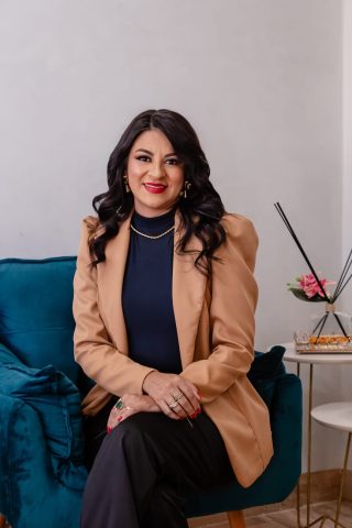 Dra. Danyelle Magalhães: inovação e humanização na estética avançada Dra. Danyelle Magalhães: inovação e humanização na estética avançada