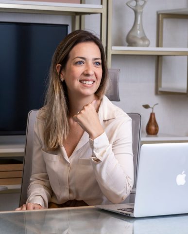 Dra. Claudia Banduki e a Nutrição Materna: O alicerce para uma Maternidade Saudável Dra. Claudia Banduki e a Nutrição Materna: O alicerce para uma Maternidade Saudável