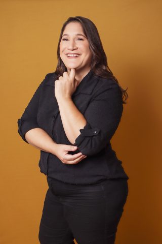 Dra. Claudiana Pessoa e a arte de reconstruir sorrisos Dra. Claudiana Pessoa e a arte de reconstruir sorrisos