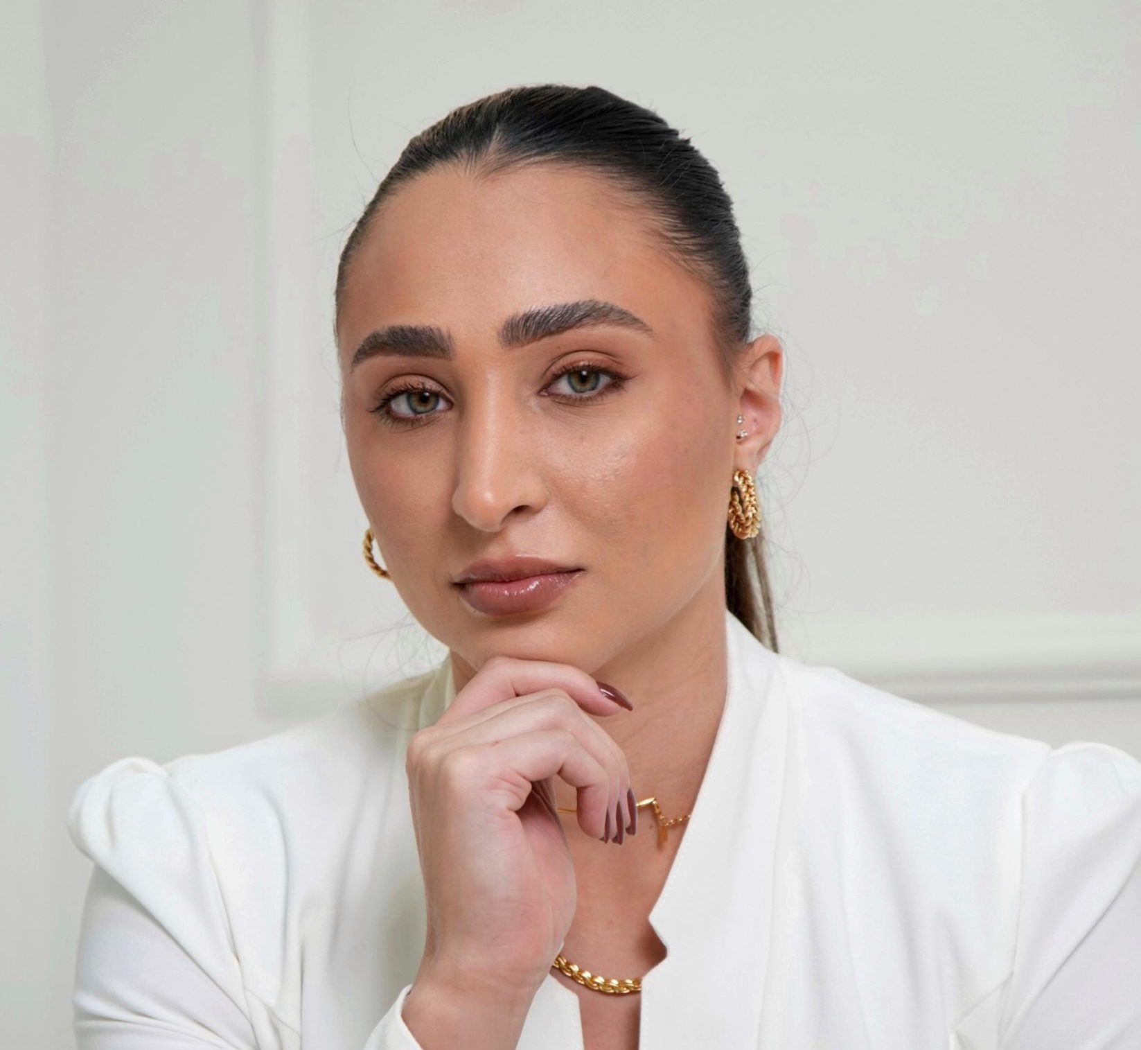 Dra. Nathália Gregório Fraga: Entre a ciência do sorriso