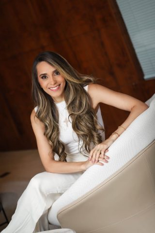 Dra. Rafaela Veras: Quando a imagem fala pela dor Dra. Rafaela Veras: Quando a imagem fala pela dor