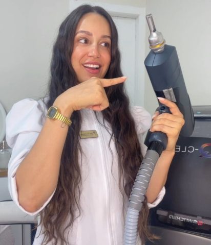 Dra. Eva Borges devolve autoestima com laser e acolhimento Dra. Eva Borges devolve autoestima com laser e acolhimento