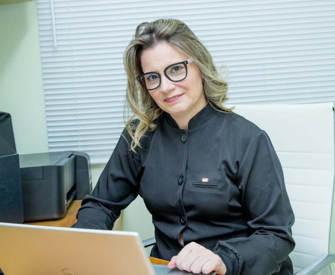 Dra. Erica Brogini: Sorrisos com propósito