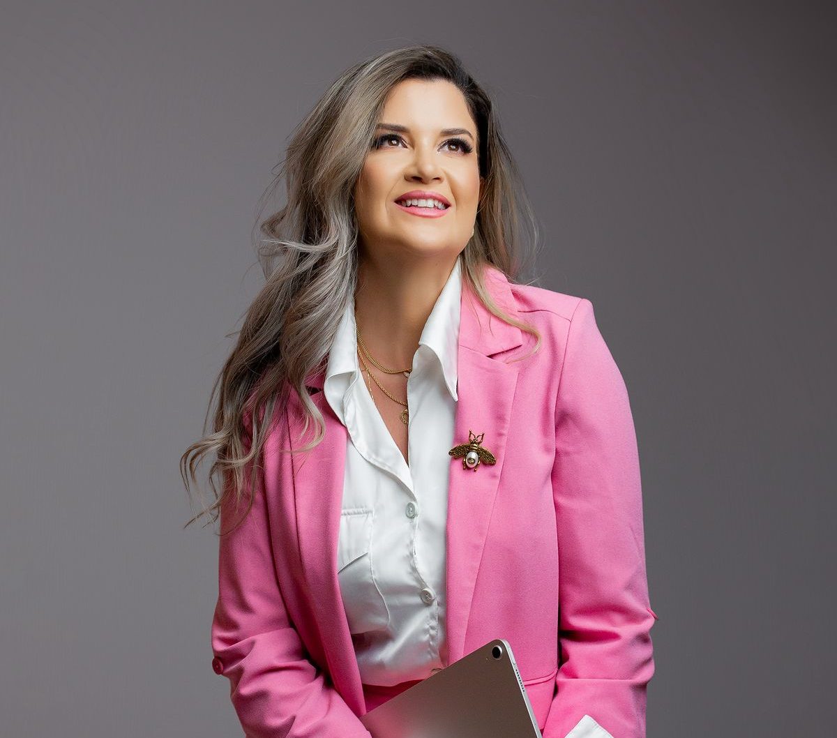 Dra. Larissa Orige: Fisioterapia que transforma autoestima