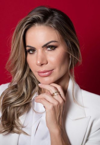 Dra. Laila Ferreira Marques: Entre ciência e sensibilidade