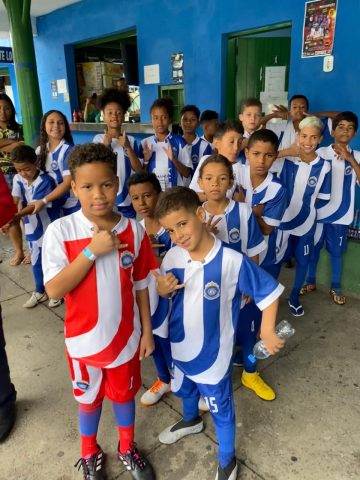 Samuel Pereira: o pequeno gigante do gol paulista Samuel Pereira: o pequeno gigante do gol paulista