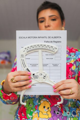 Dra. Carol Cavalcante: A fisioterapia pediátrica que nasce do propósito