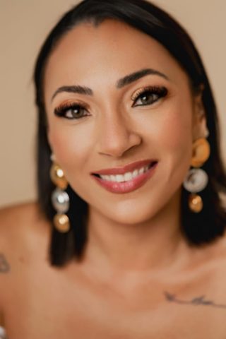 Entre a técnica e a humanidade: A jornada brilhante de Dra. Suyene Therezynha