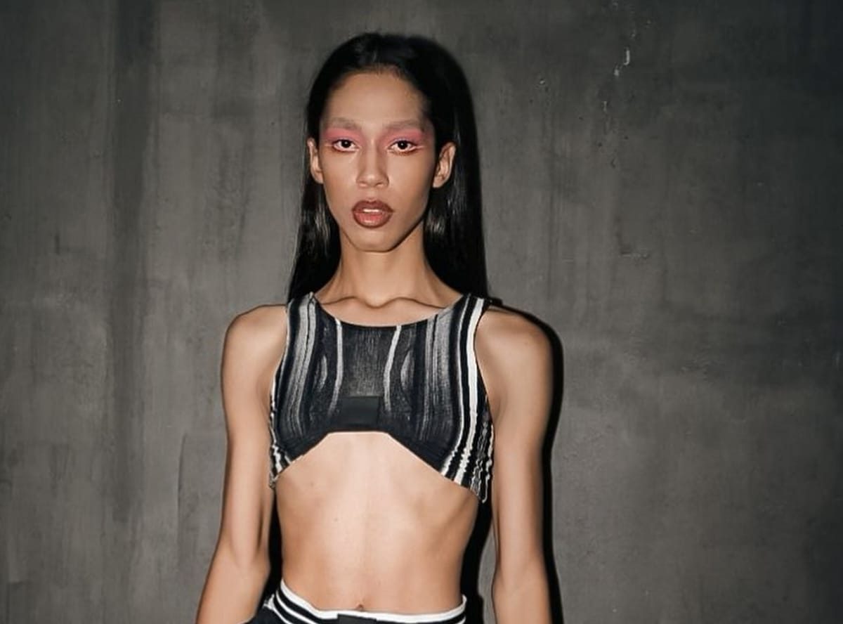 Modelo Bella Nabeel abre desfile de Le Benites na Casa de Criadores 57