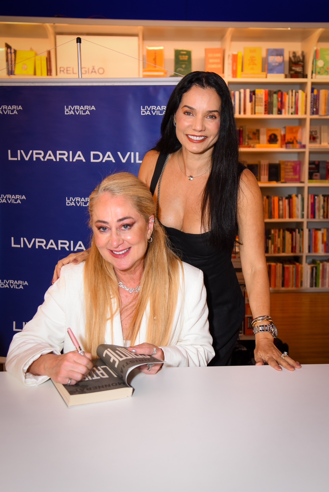  Crime e Latido estreia em São Paulo com grande sucesso 