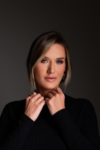 Dra. Bruna Vilela: Estética que respeita a identidade