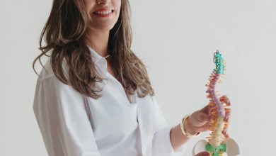 Dra. Claudia Lucena se consolida como referência no tratamento conservador da escoliose