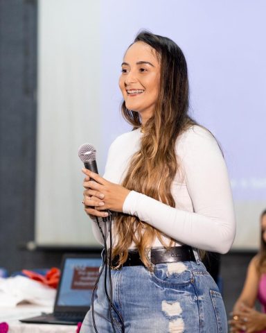 Veronice Sampaio: finanças que transformam histórias