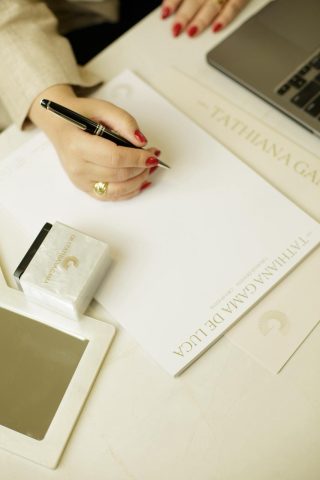 Beleza sem excessos: o método autoral da Dra. Tathiana Gama na estética facial