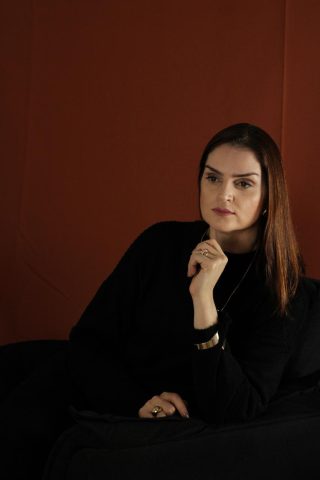 Dra. Janaína Lessi lança mentoria que aposta na base antes da performance na odontologia