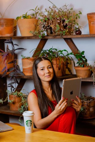 Educação financeira como legado: o impacto de Naomy Matsuda Educação financeira como legado: o impacto de Naomy Matsuda