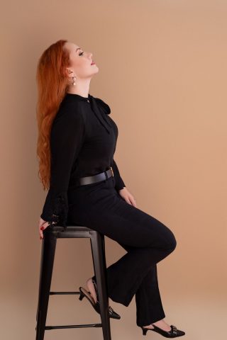 Ariane Dordetti transforma vocação em referência na estética avançada