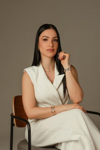 Aline Coutinho transforma a perícia contábil em instrumento de excelência e impacto