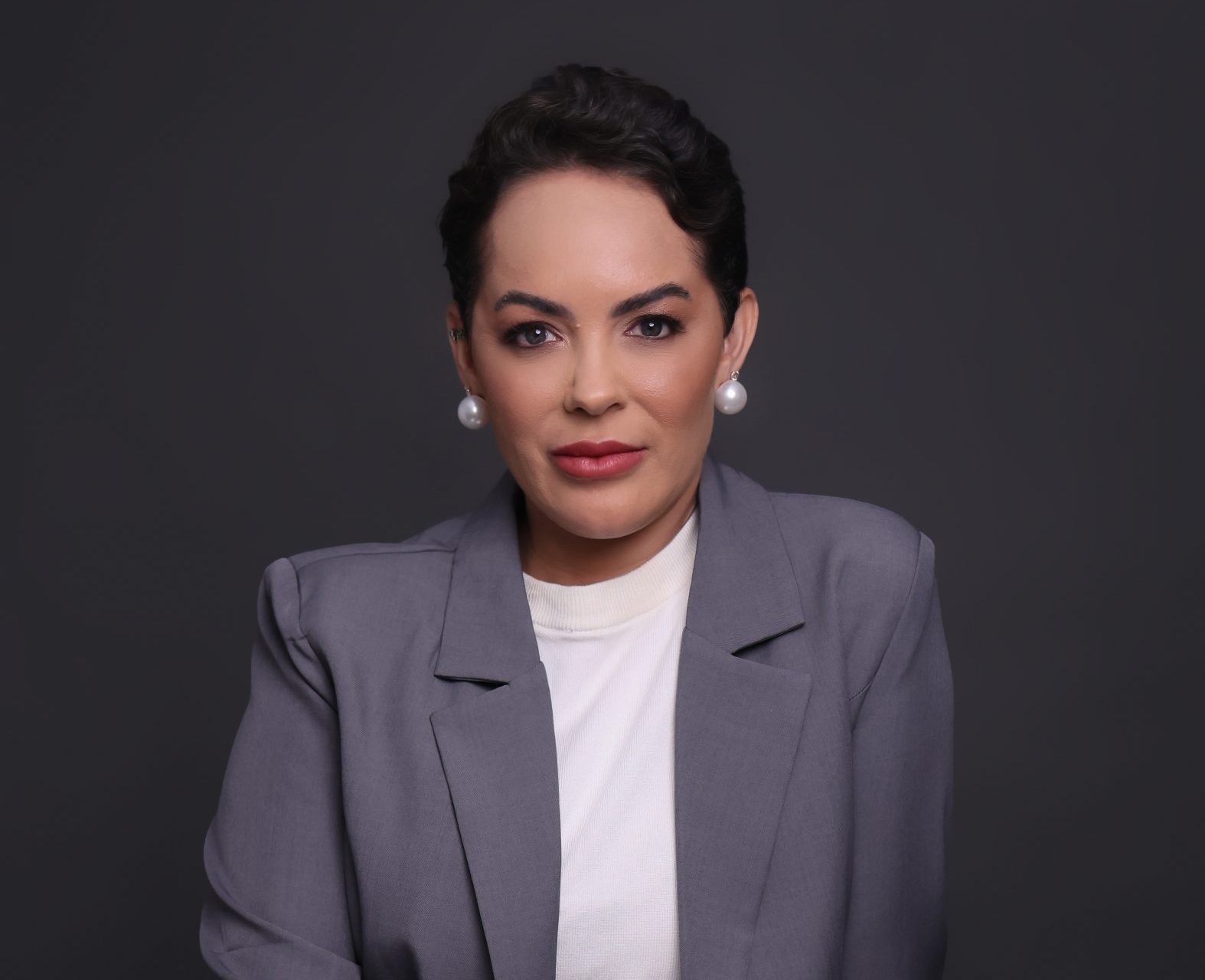 Dra. Érica Bausen: ciência a favor da beleza natural