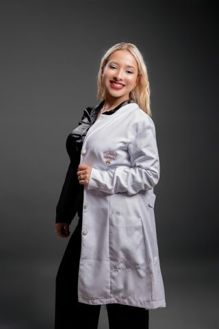 Dra. Sabrina Silva: Quando cuidar se torna propósito Dra. Sabrina Silva: Quando cuidar se torna propósito